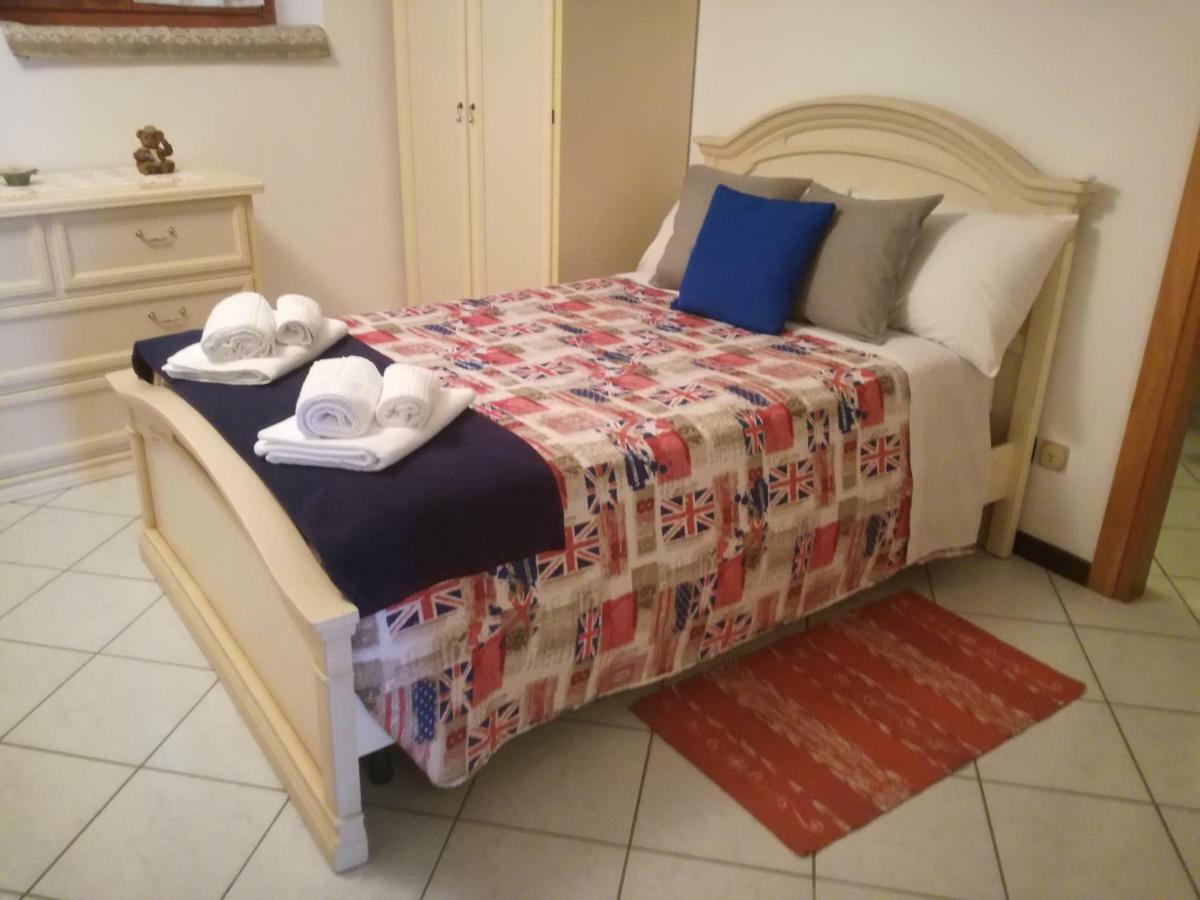 Appartamento Borgo Antico Oliveto Lario Exterior foto